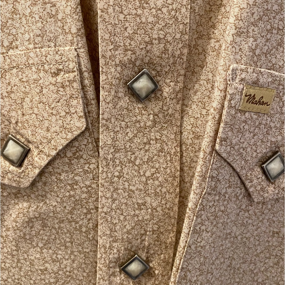 Larry Mahan Cowboy Collection button up dress shirt